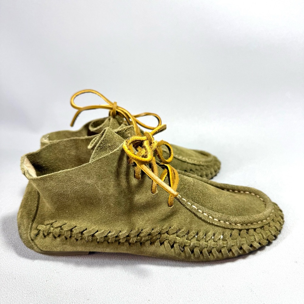 Latigo Gamine Olive Green Suede Moccasins with Leather Laces - Picture 2 of 16